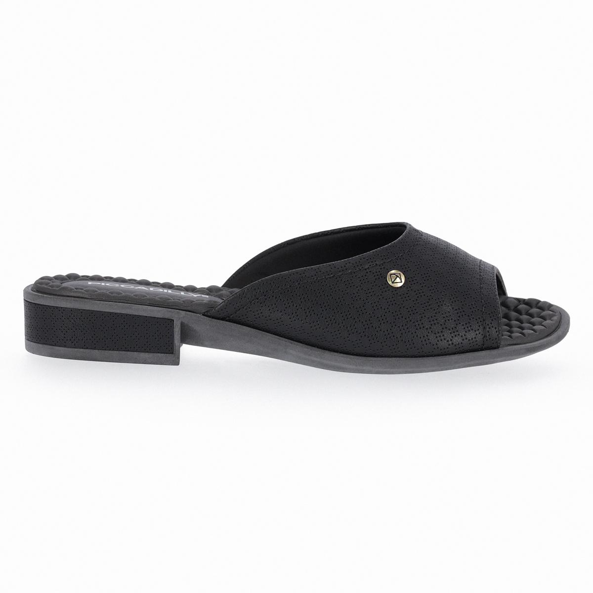 Low heel best sale clog sandals